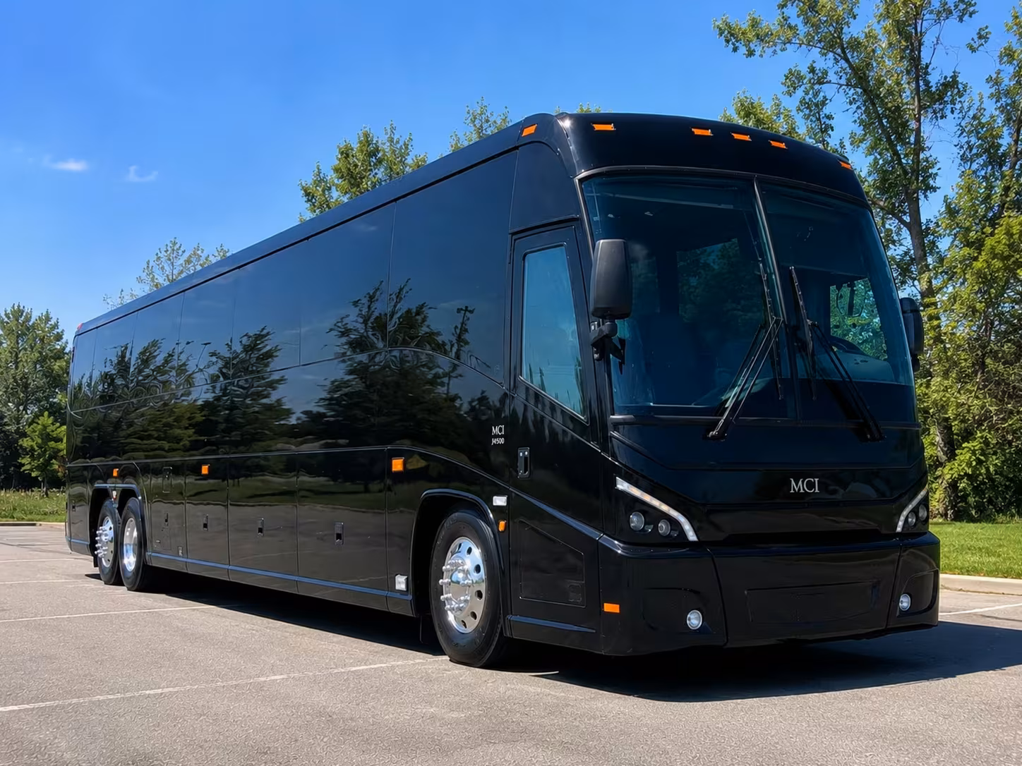 watsonville charter bus rentals to sjc mry and sfo